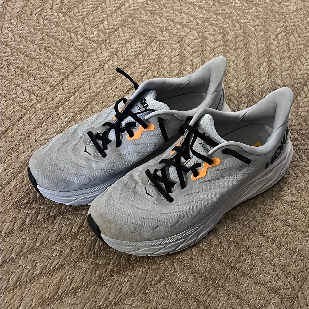 Men’s Hokas